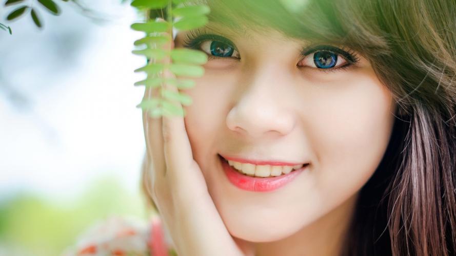 邱启敬《山海经》主题艺术巡展亮相新疆昆仑山景区